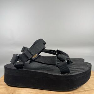 Teva Flatform Universal Shoes Womens 7 Black Platform Strappy Sandals Casual